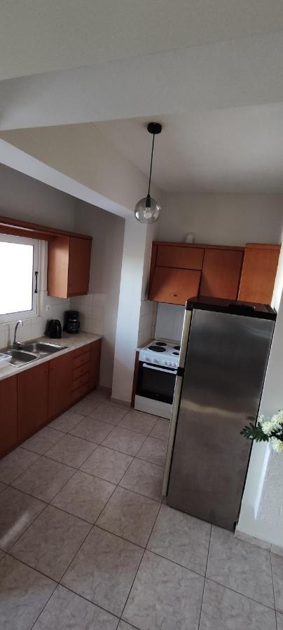 Nickthegreekapartment Galatás Buitenkant foto